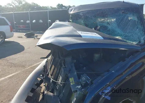 2002 Chevrolet Avalanche K1500 from USA, damaged, VIN 3GNEK13T32G227393